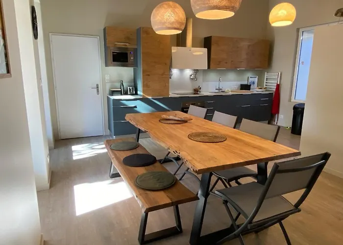 فيلة Paulownia - A 1,2km Des Plages - Confort Au Coeur Du Bourg جارد سور مير