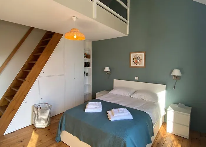 Paulownia - A 1,2km Des Plages - Confort Au Coeur Du Bourg فيلة