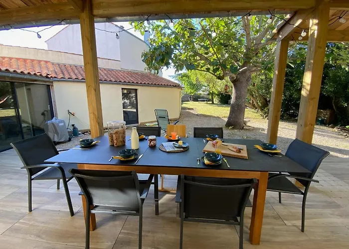 빌라 Paulownia - A 1,2km Des Plages - Confort Au Coeur Du Bourg *