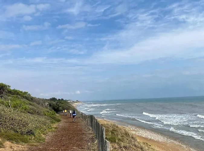 Paulownia - A 1,2km Des Plages - Confort Au Coeur Du Bourg 빌라 *